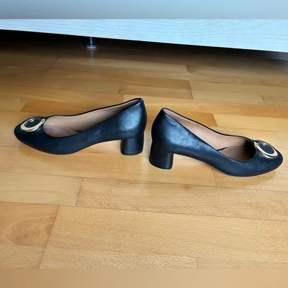 Tory Burch Caterina Pump Black Nappa Leather Heels with Gold Hardware Accent - Picture 6 of 9